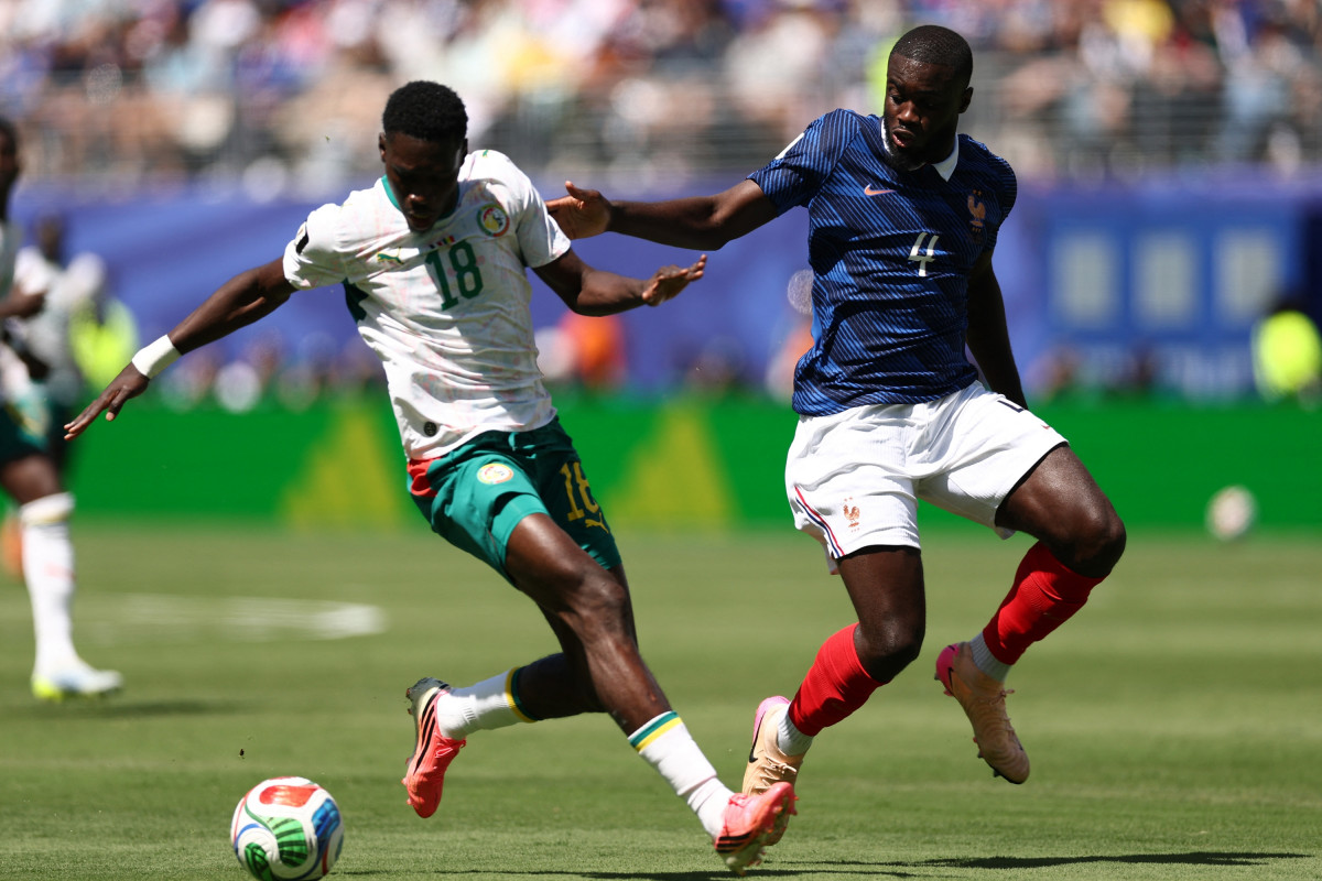 Sénégal : la défaite contre la France déclenche une campagne de cyberharcèlement contre la ministre des Sports