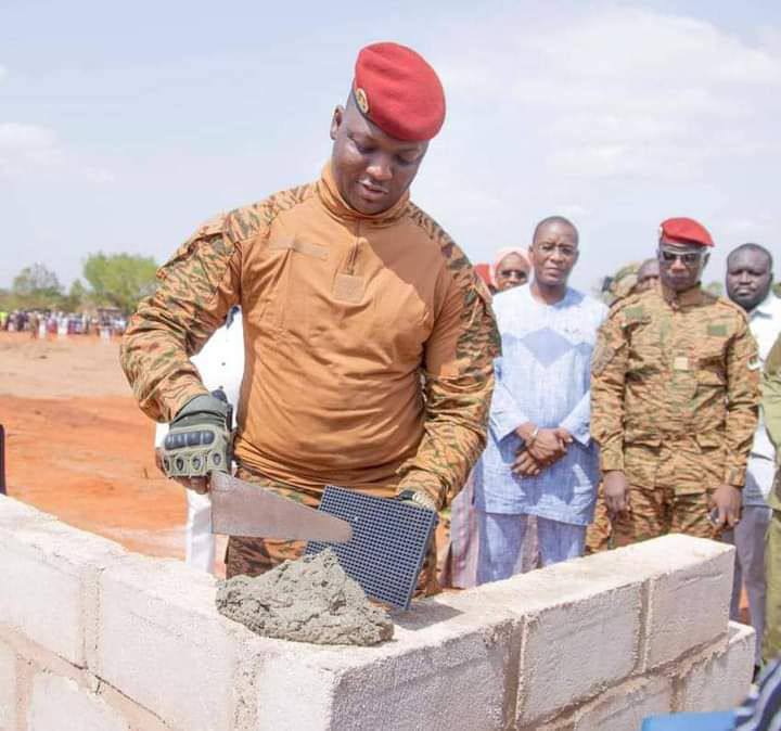 LE BURKINA FASO LANCE LA CONSTRUCTION DE SA PREMIÈRE AUTOROUTE ENTRE OUAGADOUGOU ET BOBO-DIOULASSO